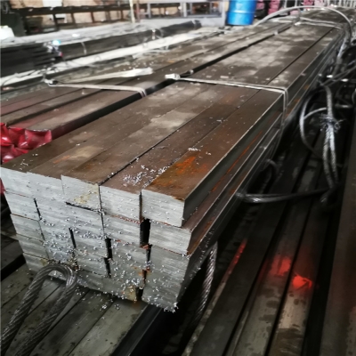 熱鍍鋅扁鋼技術(shù)深度解析：從生產(chǎn)工藝到市場(chǎng)應(yīng)用的全維度指南